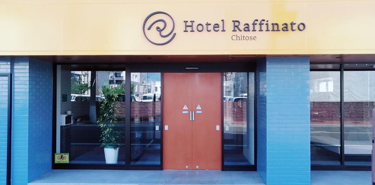 Hotel Raffinato Chitose Čitose Exteriér fotografie